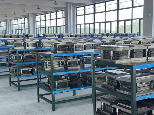 उच्च गति प्रेस मशीन के लिए धातु टर्मिनल स्प्रिंग SPM 200 और बचत सामग्री 10% के साथ मोल्ड Crimping